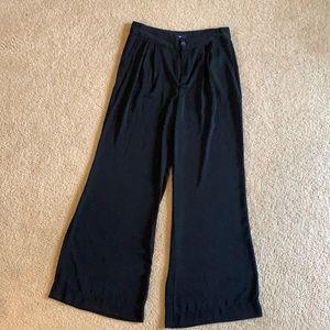 Flowy black wide legged pants